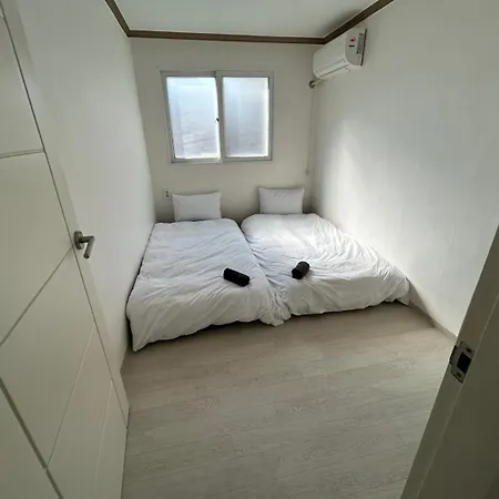 Jay House Hotel